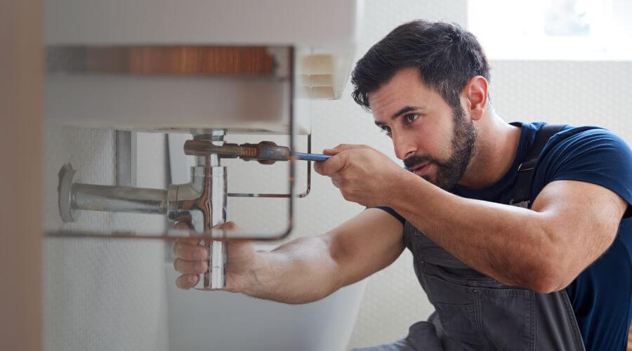 Professional water heater installation services in Simms, TX